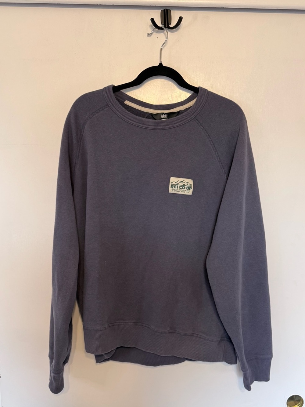 REI Women’s Sweatshirt‎ in Grey / Blue